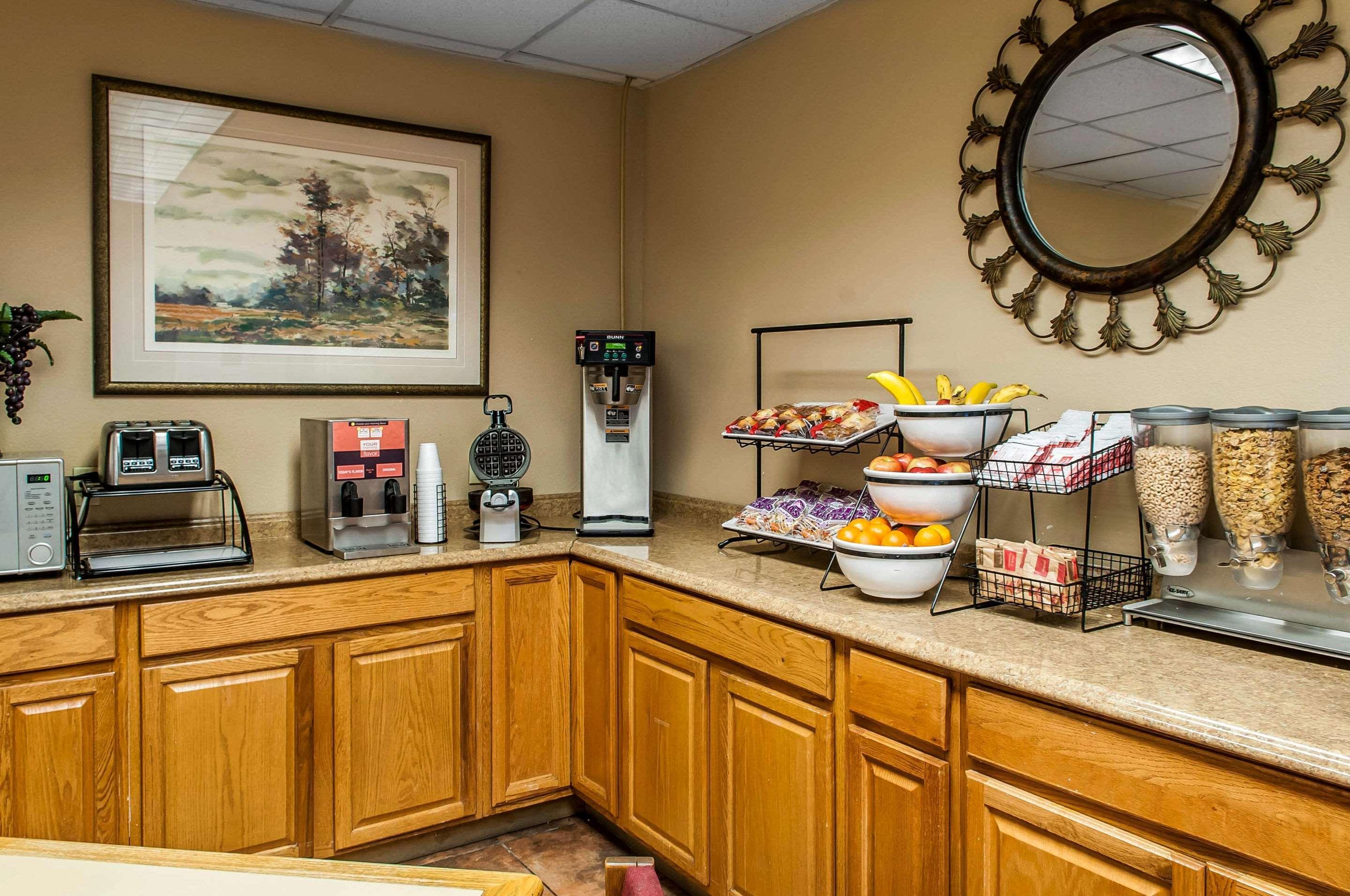 Rodeway Inn East Albuquerque Dış mekan fotoğraf